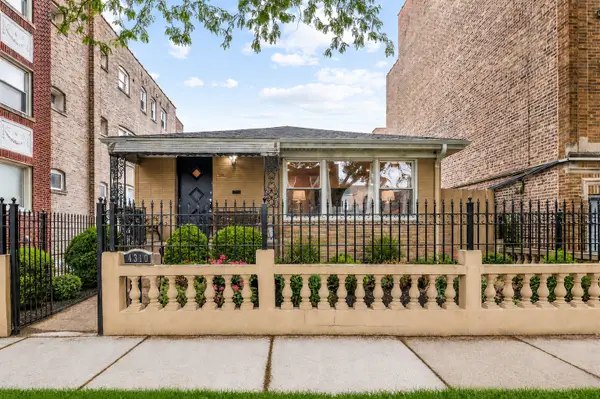 4310 W Shakespeare Avenue, Chicago, IL 60639