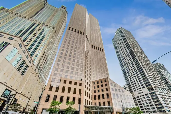 950 N Michigan Avenue #3103, Chicago, IL 60611