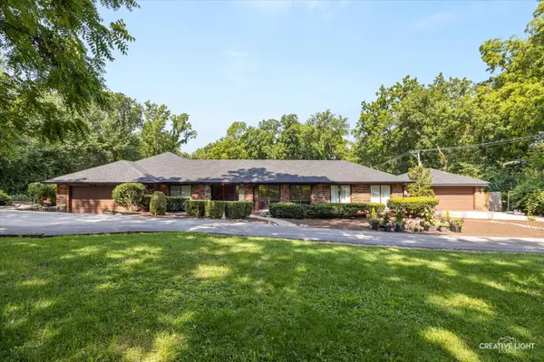 8516 Una Avenue, Naperville, IL 60565