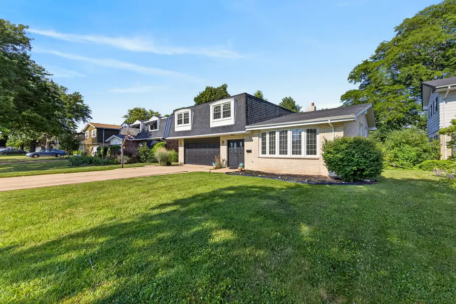 2217 Westwood Drive, Hillside, IL 60162 - #2