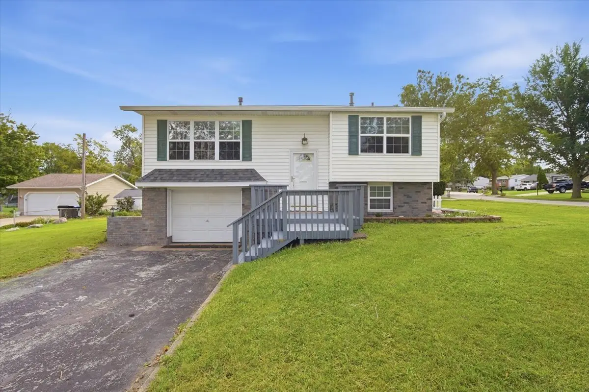 1241 Holiday Lane, Bloomington, IL 61704 - #1