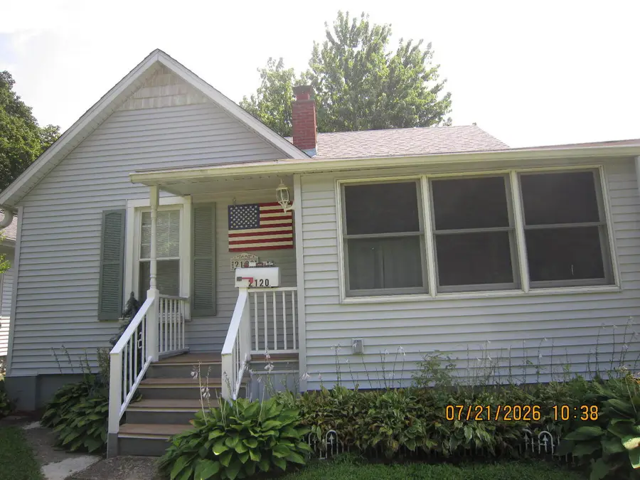 2120 2nd Street, Moline, IL 61256 - #2