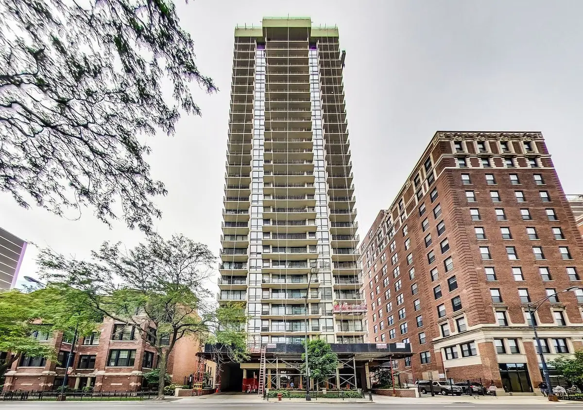 3150 N Sheridan Road #24B, Chicago, IL 60657 - #1