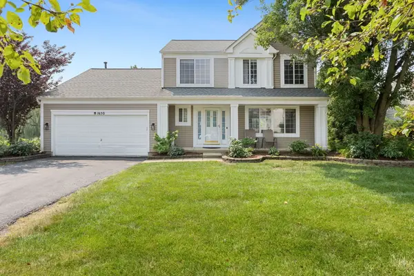 1650 Charlotte Circle, Naperville, IL 60564