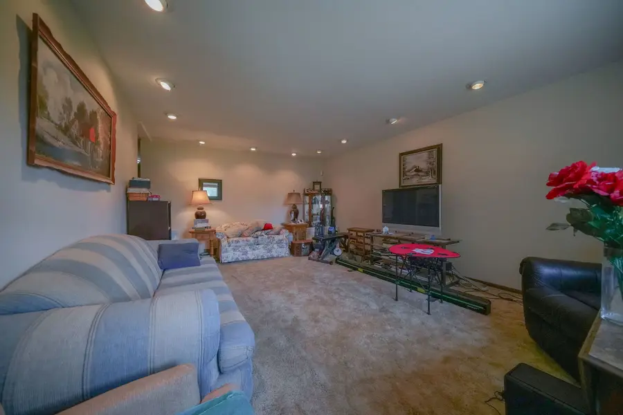 210 Drake Avenue, Rochelle, IL 61068 - #2
