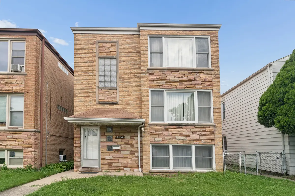 8254 W Forest Preserve Avenue, Chicago, IL 60634 - #1