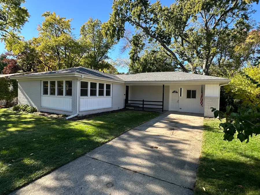 326 Indian Drive, Glen Ellyn, IL 60137 - #3