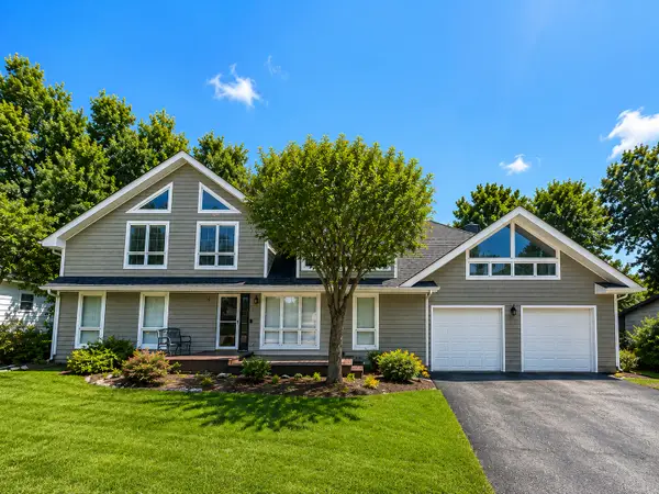 215 58th Street, Clarendon Hills, IL 60514