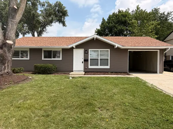606 Pleasant Place, Streamwood, IL 60107