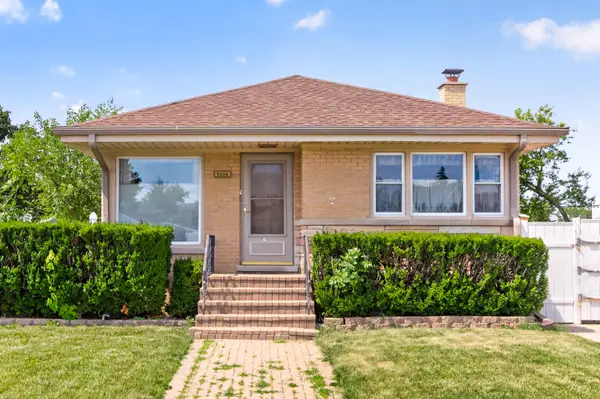 9228 Robinson Avenue, Franklin Park, IL 60131