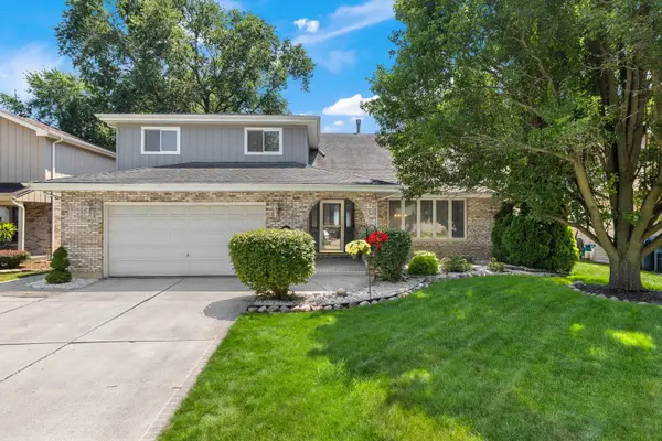 4925 144th Street, Midlothian, IL 60445