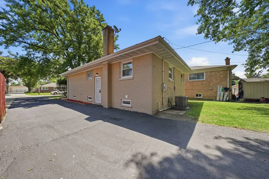 532 Clayton Road, Hillside, IL 60162 - #3