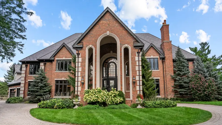 33 Hidden Brook Drive, North Barrington, IL 60010 - #3