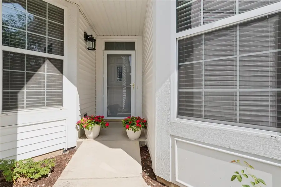 350 Woodhill Drive, Carol Stream, IL 60188 - #2