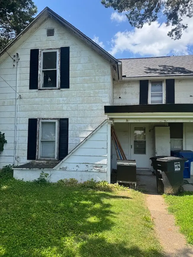 Address Withheld By Seller, Moline, IL 61265 - #2