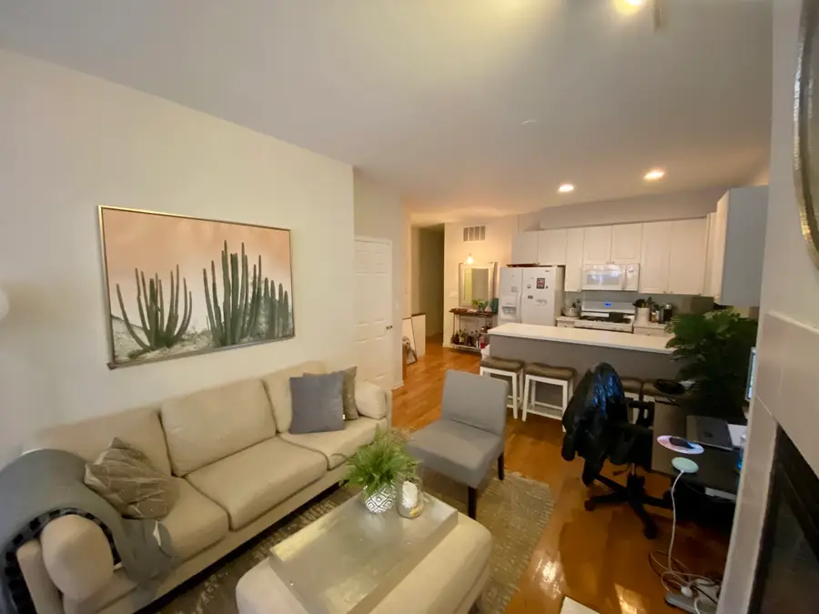 3033 N Racine Avenue #1, Chicago, IL 60657 - #3