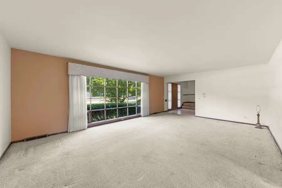 4726 Howard Avenue, Western Springs, IL 60558 - #3