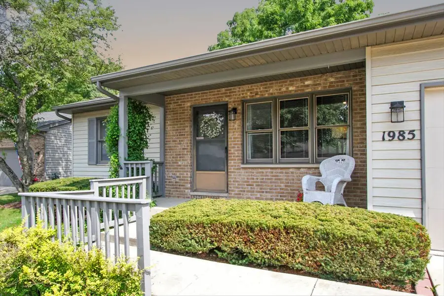 1985 Sandy Creek Drive #1985, Elgin, IL 60123 - #2