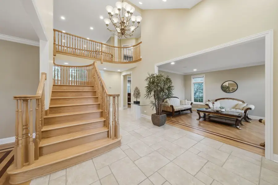 3340 Lakeside Avenue, Northbrook, IL 60062 - #3
