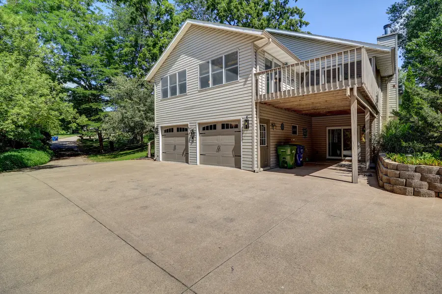 524 Tower Road, Clinton, IA 52732 - #3