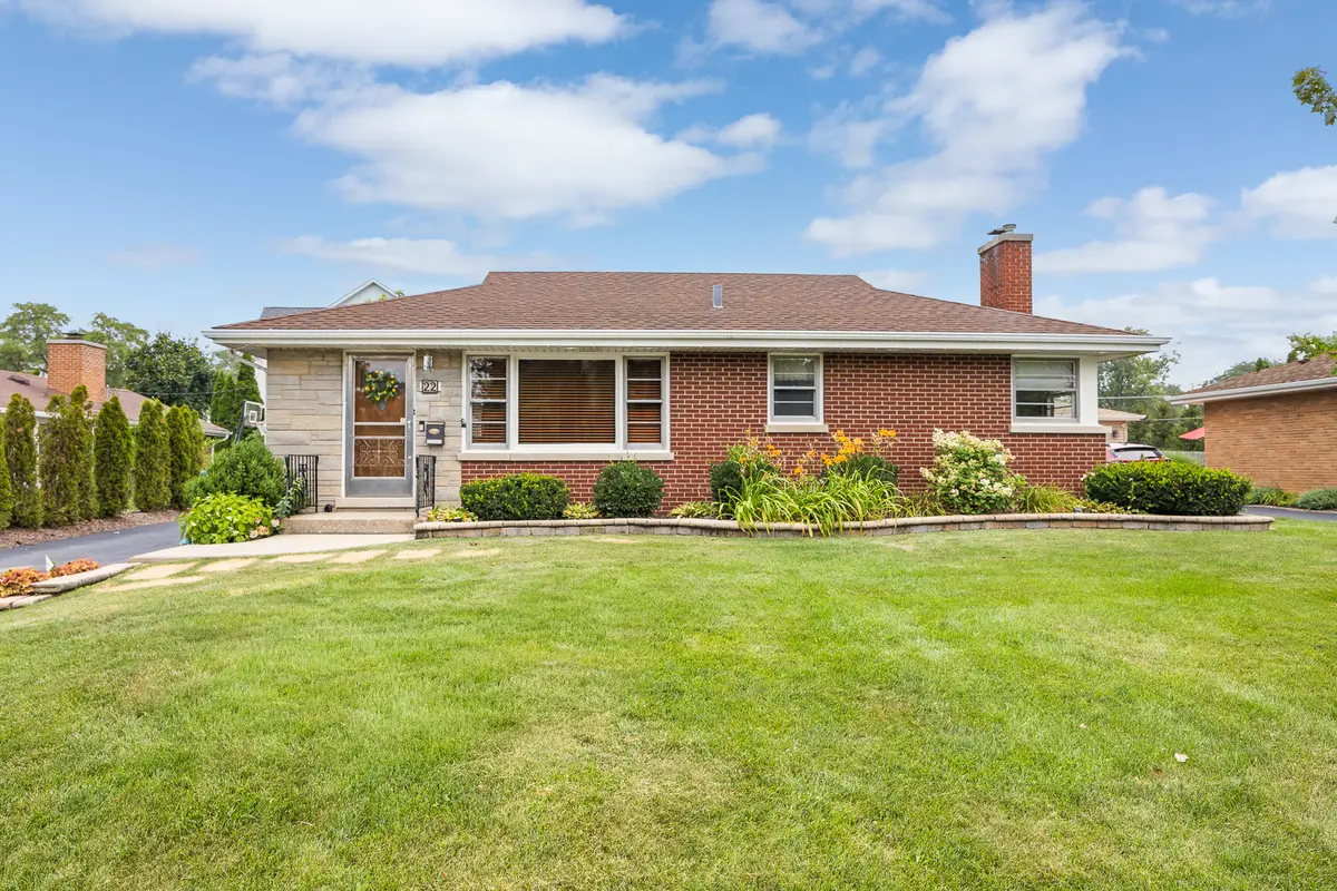 22 6th Street, Downers Grove, IL 60515 - #1