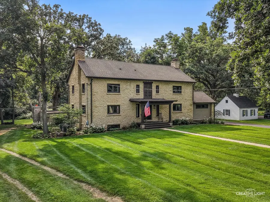 1184 S Batavia Avenue, Batavia, IL 60510 - #2