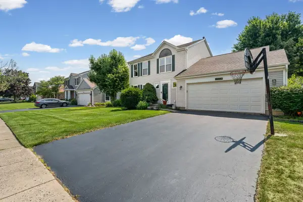 1449 Willow Tree Drive, Crystal Lake, IL 60014