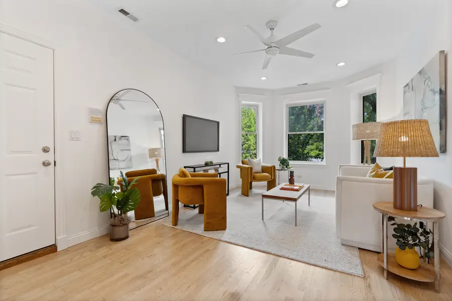 2442 N Linden Place #2, Chicago, IL 60647 - #2