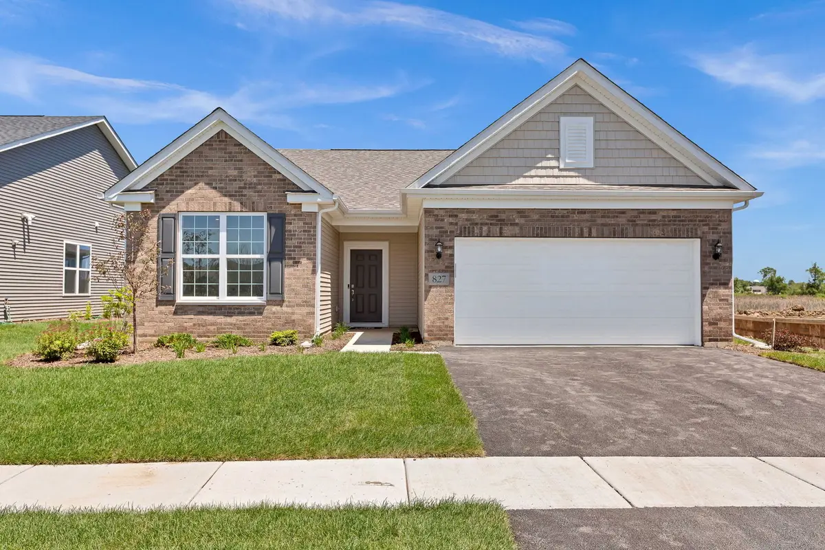 2823 Autumn Ridge Court, Lindenhurst, IL 60046 - #1