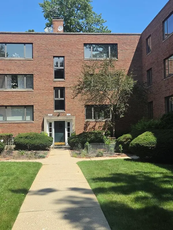 2611 Central Street #1, Evanston, IL 60201