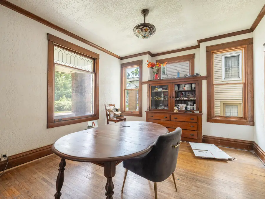 1019 W Mcclure Avenue, Peoria, IL 61604 - #2
