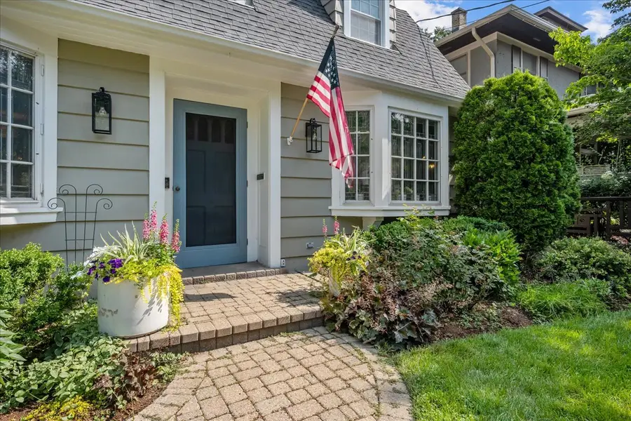 Address Withheld By Seller, Winnetka, IL 60093 - #3