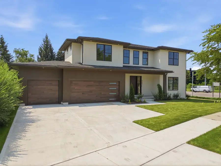 949 Internationale Parkway, Woodridge, IL 60517 - #2