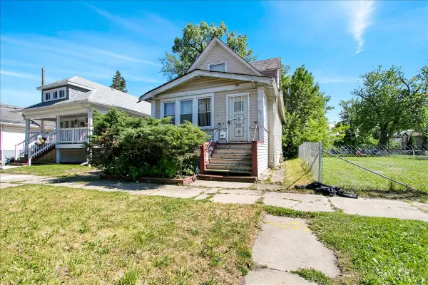 321 W 114th Street, Chicago, IL 60628