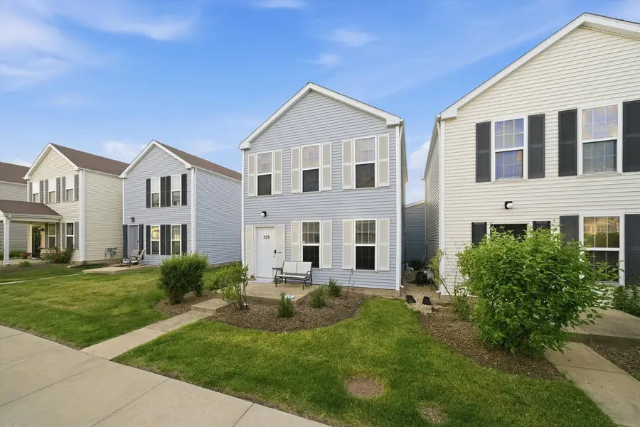 729 Four Seasons Boulevard #729, Aurora, IL 60504 - #3