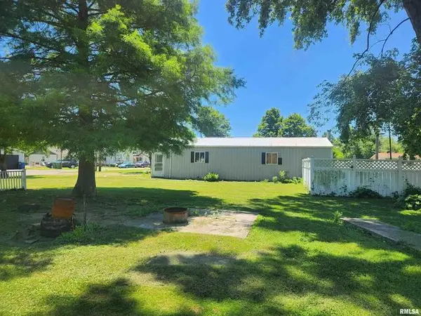 202 W Hetherington Street, Cutler, IL 62238