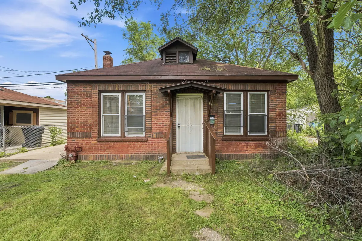 10215 S Aberdeen Street, Chicago, IL 60643 - #1