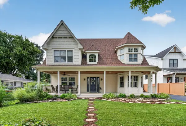 4344 Elm Street, Downers Grove, IL 60515