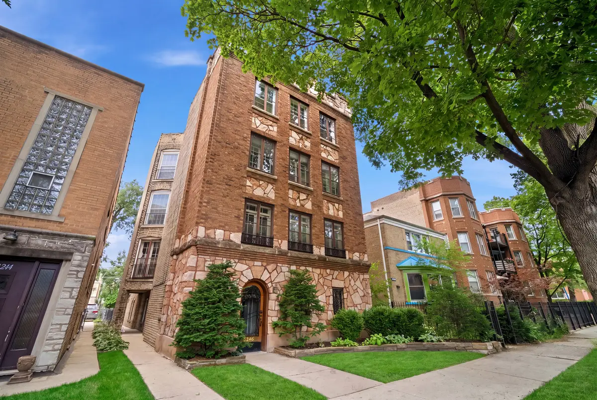 6246 N Richmond Street, Chicago, IL 60659 - #1