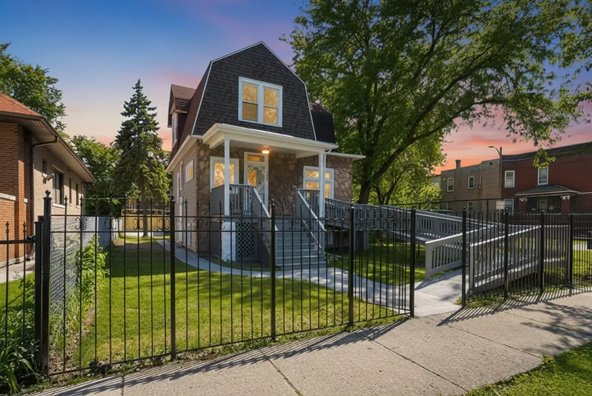 5943 W Huron Street, Chicago, IL 60644 - #1