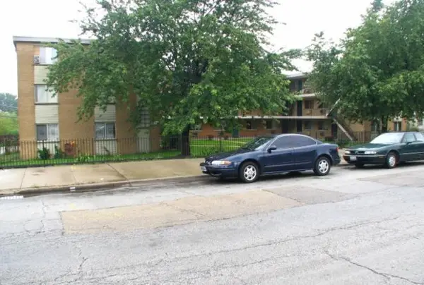 9126 S Buffalo Avenue #3B, Chicago, IL 60617