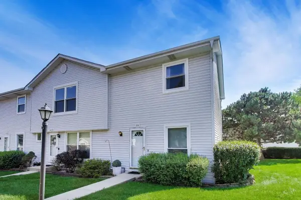 254 Peppertree Lane, Aurora, IL 60504