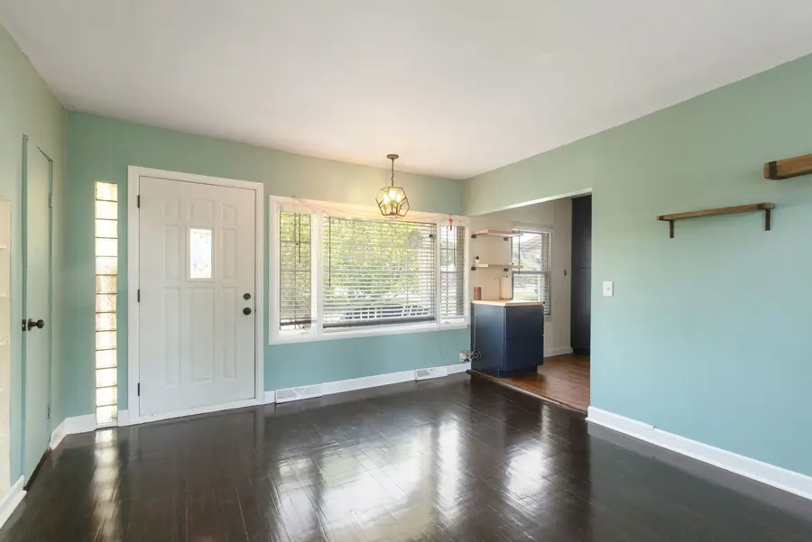 3717 Greenleaf Avenue, Island Lake, IL 60042 - #2