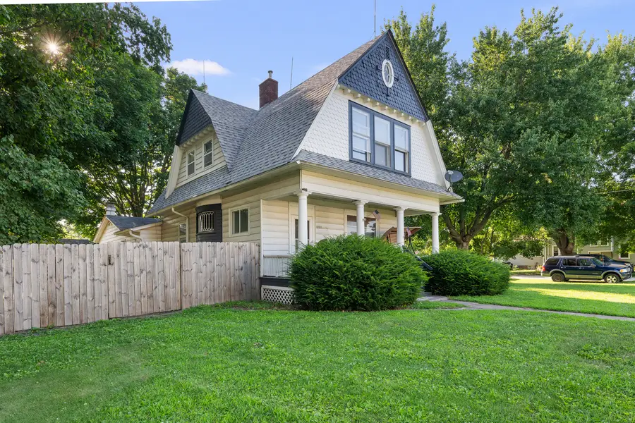 2001 12th Street, Viola, IL 61486 - #2