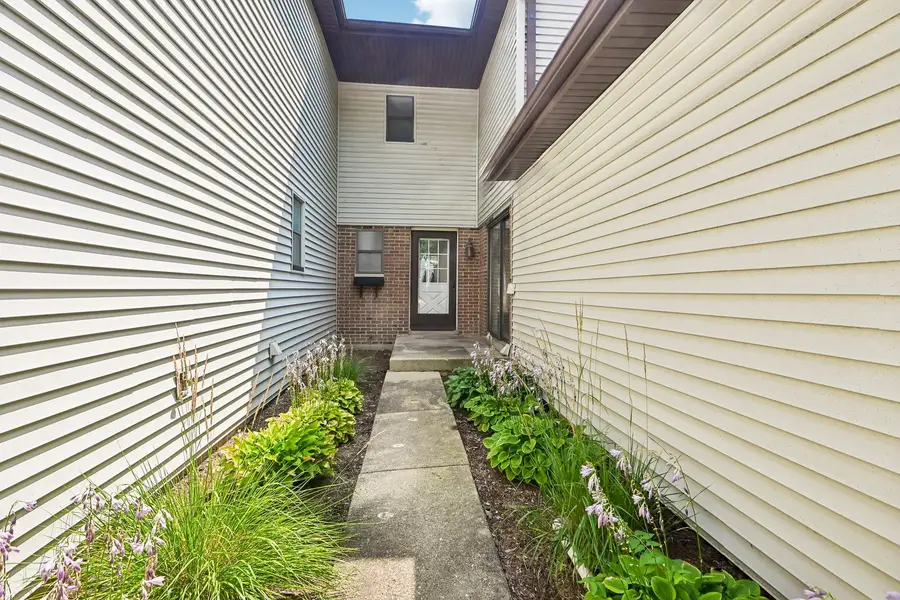 5303 Newport Drive, Lisle, IL 60532 - #2