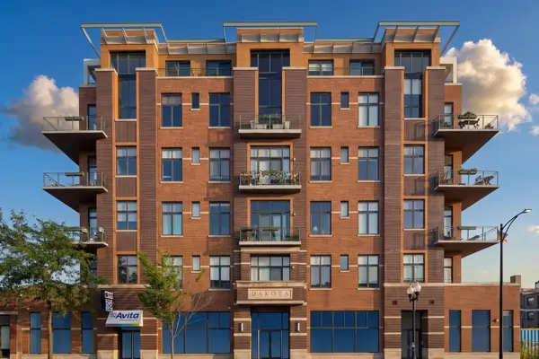 3631 N Halsted Street #413, Chicago, IL 60613