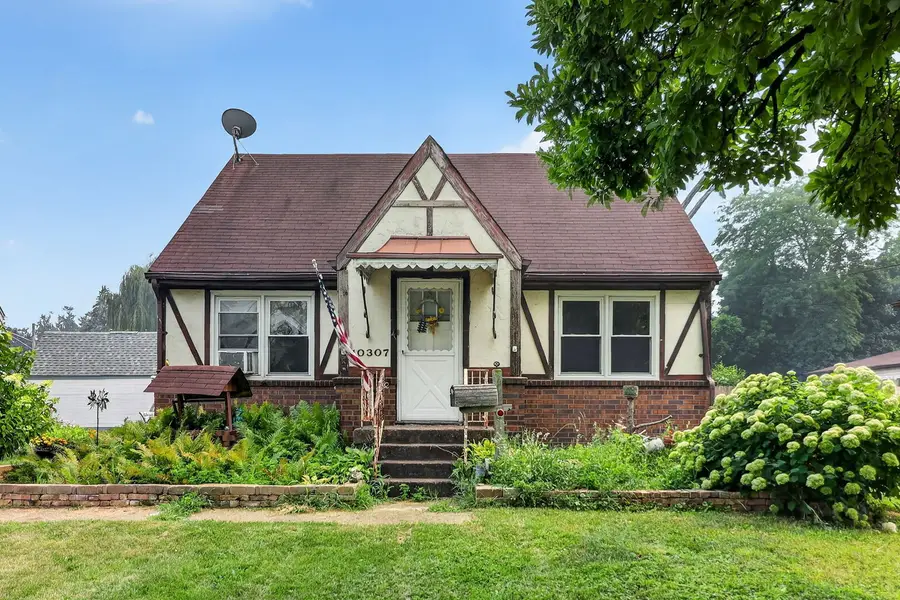 10307 Dickens Avenue, Melrose Park, IL 60164 - #2
