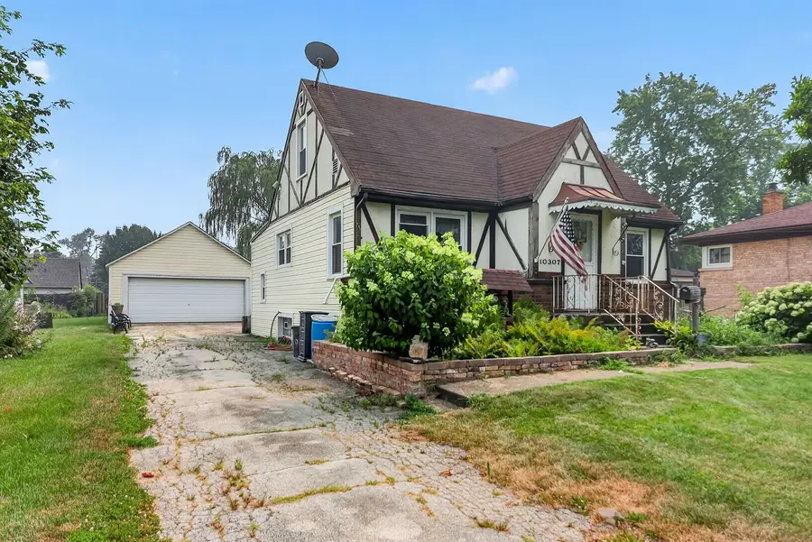 10307 Dickens Avenue, Melrose Park, IL 60164 - #3
