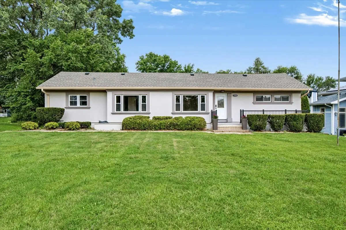 7154 Fair Elms Avenue, Burr Ridge, IL 60527 - #1