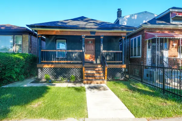 9422 S Indiana Avenue, Chicago, IL 60619